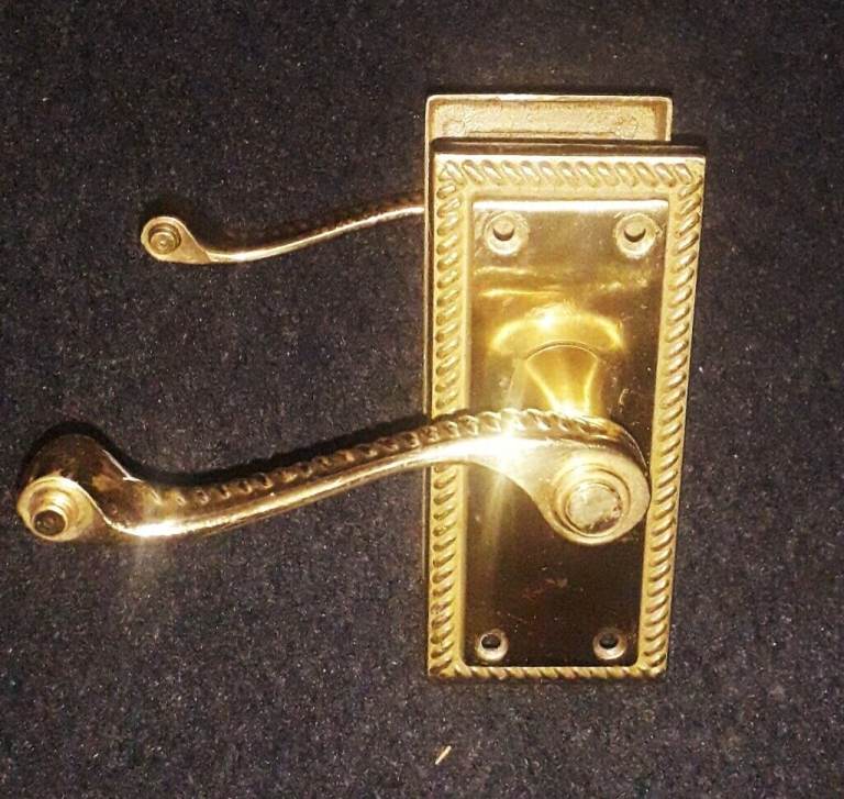 JOB LOT - Heavy duty Internal Door Handles j(ob lot)