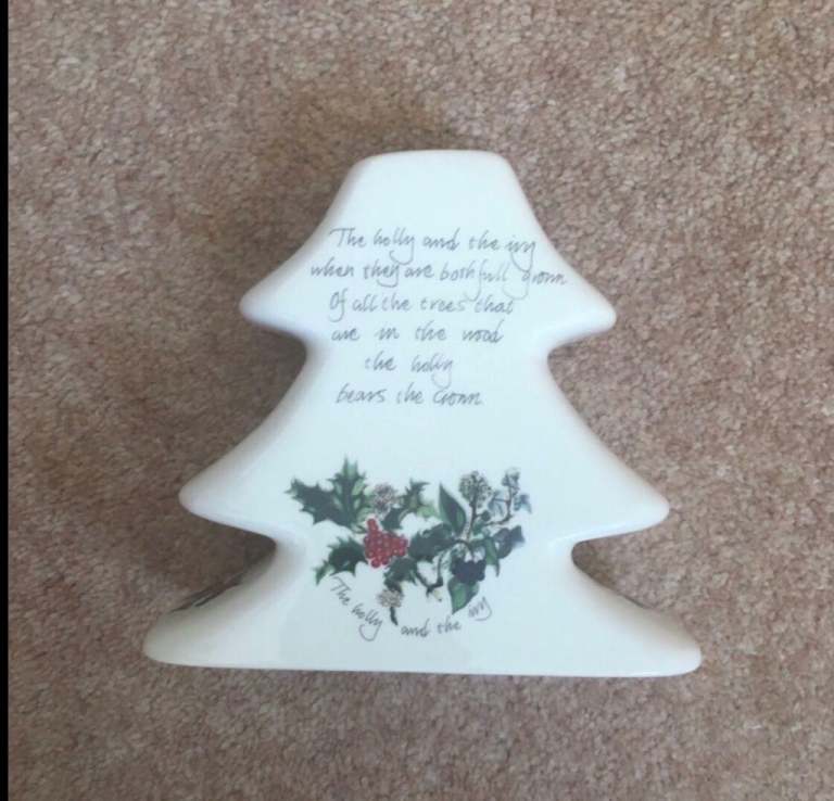 Holly and the ivy candle holder 