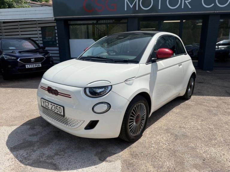  Fiat 500 87kW Red 42kWh 2dr Auto - ONE OWNER - ACR PLAY - REAR SENSORS Electric