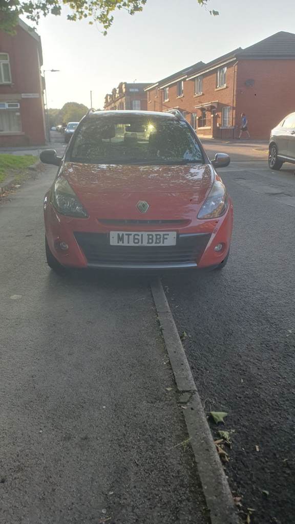 Renault, CLIO, Estate, 2012, Manual, 1461 (cc), 5 doors
