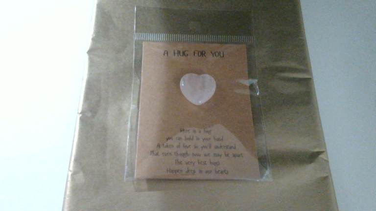 rose quartz pocket hug heart