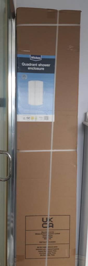  Quadrant Shower Enclosure – 1850 x 800 mm – £80 (Collection Only)