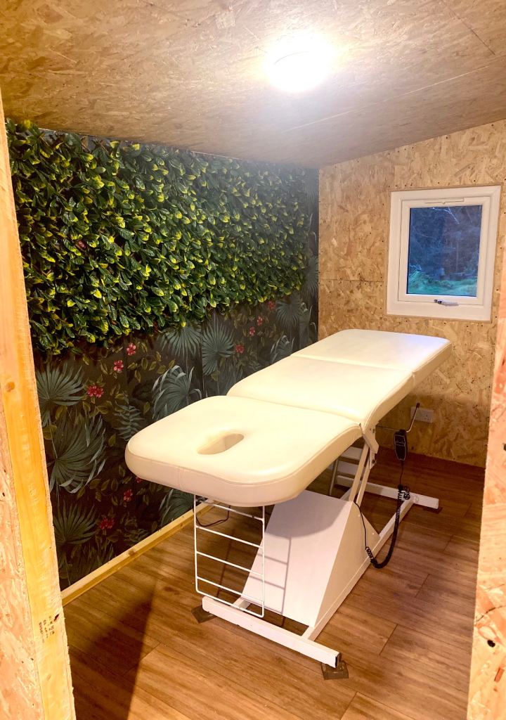 image for Aromatherapy, Honey and Swedish massage 