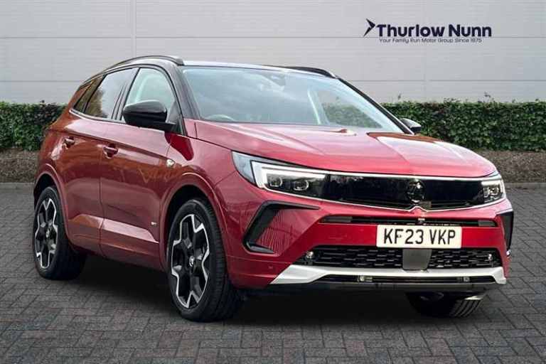 2023 Vauxhall Grandland 1.6 14.2 kWh (225 PS) Ultimate 5 Door Plug-in Hybrid SUV Automatic *** 1 ...