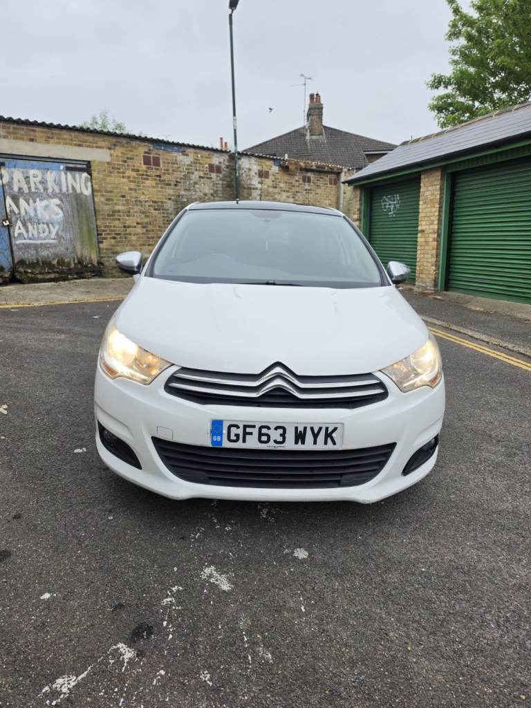 Citroen, C4, Hatchback, 2014, Manual, 1560 (cc), 5 doors