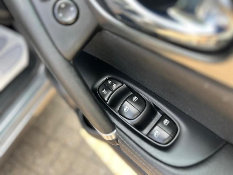 2021 Nissan Qashqai 1.3 DIG-T N-Motion Euro 6 (s/s) 5dr HATCHBACK Petrol Manual