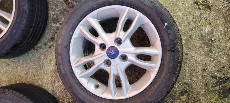 Ford fiesta alloys for sale 