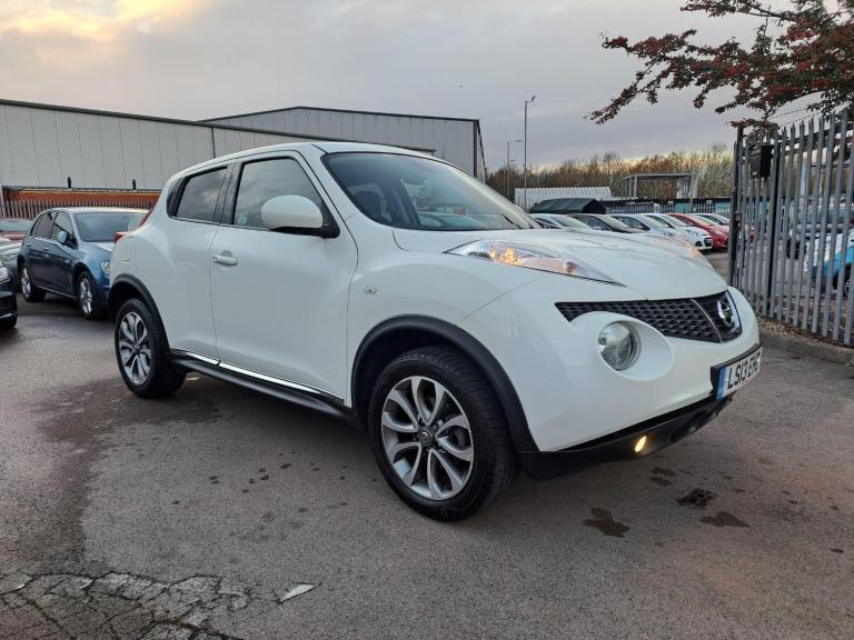 2013 Nissan Juke 1.6 Tekna Euro 5 (s/s) 5dr HATCHBACK Petrol Manual