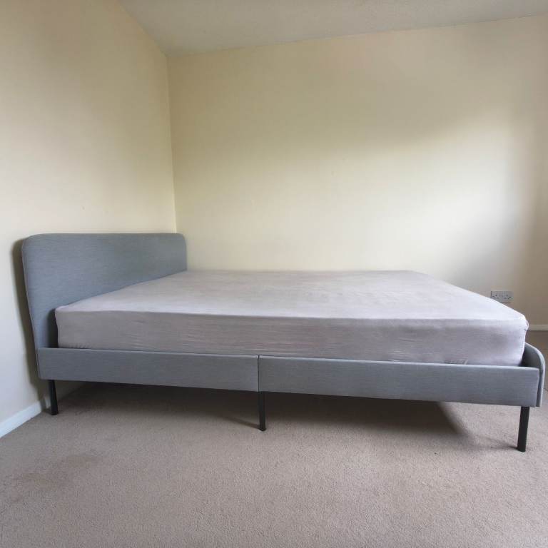 Free to Collect - King Size Bed and Mattresses 