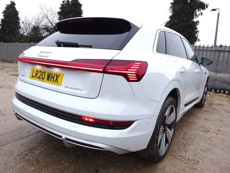 2020 20 REG AUDI E-TRON S LINE 50 QUATTRO ELECTRIC AUTO DAMAGED SALVAGE