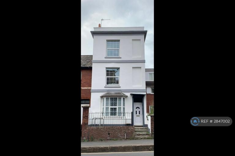 1 bedroom in Blackboy Road, Exeter, EX4 (#2847002)