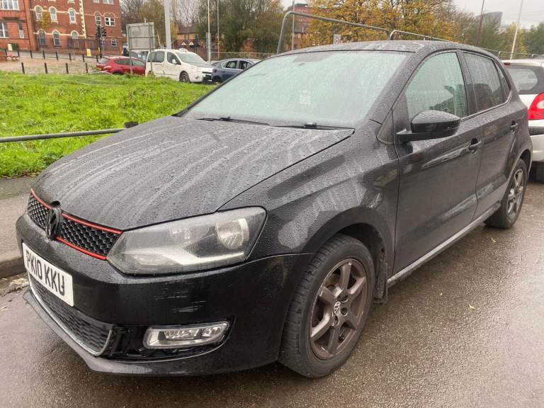 Volkswagon polo breaking 