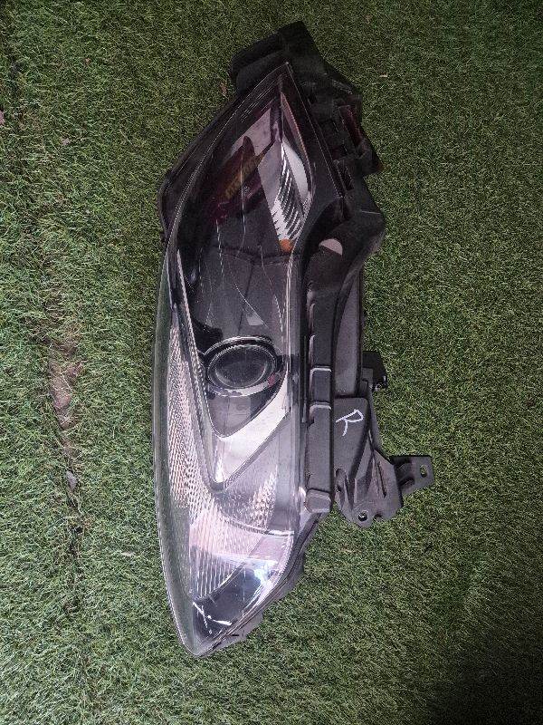 2016 VAUXHALL ZAFIRA C OSF DRIVER SIDE FRONT RIGHT HEADLIGHT!