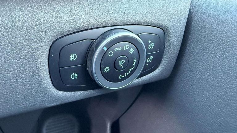 2023 Ford Transit Custom 2.0 EcoBlue 170ps Low Roof D/Cab Active Van Auto PANEL VAN DIESEL Automatic