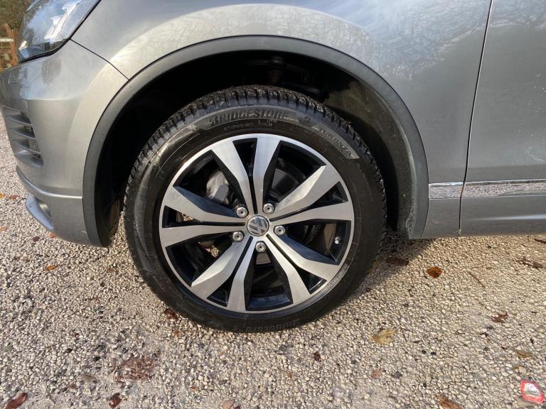 2014 Volkswagen Touareg 3.0 TDI V6 BlueMotion Tech R-Line Tiptronic 4WD Euro 5 (s/s) 5dr ESTATE D...