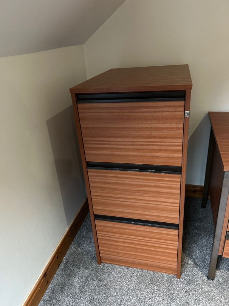 Perfect for your home office, desk, filing cabinet and small oak side table.