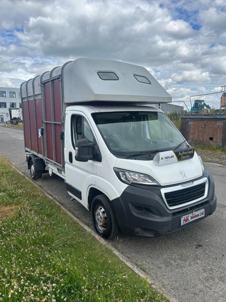 2014 Peugeot Boxer 2.2 HDi horse box 130ps Livestock Transporter Diesel Manual