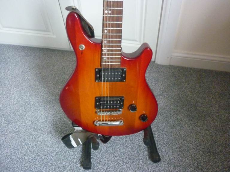 Washburn Maverick stratocaster, case and more