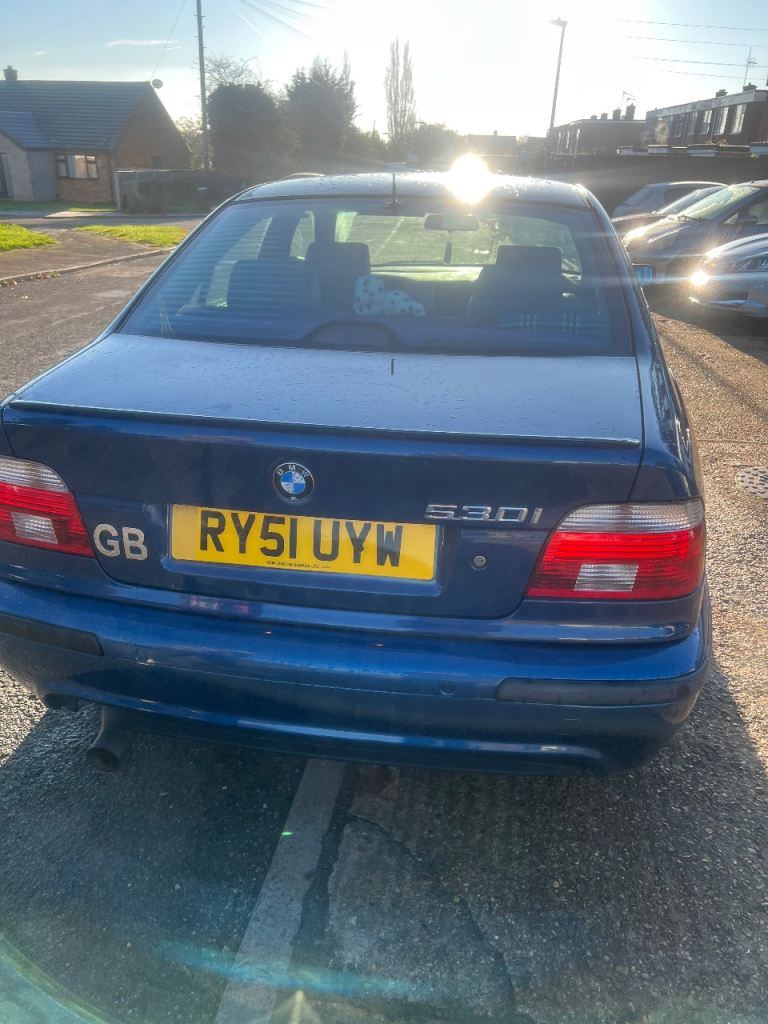 BMW, 530 Saloon, 2002,  2979 (cc), 4 doors