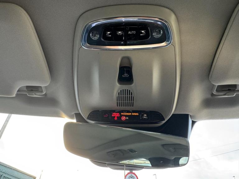 2017 Volvo XC90 2.0 T8 Hybrid Momentum Pro 5dr Geartronic ESTATE PETROL/ELECTRIC Automatic