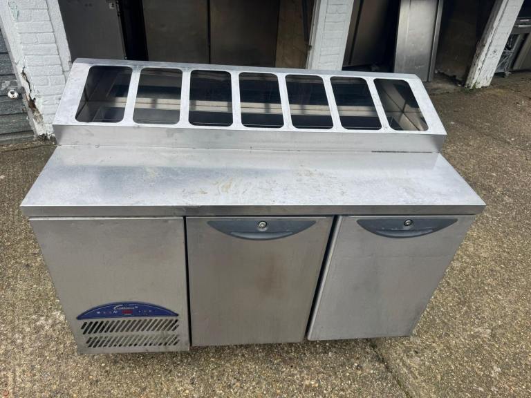 Commercial Williams pizza fridge fully serviced cafe shop restaurant 