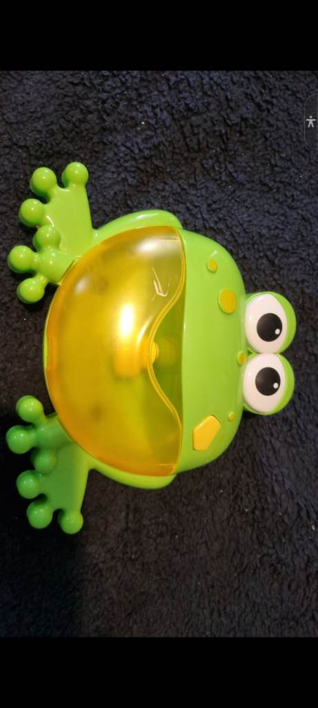 Green Frog blows  bubbles Bath Toy – Good Condition