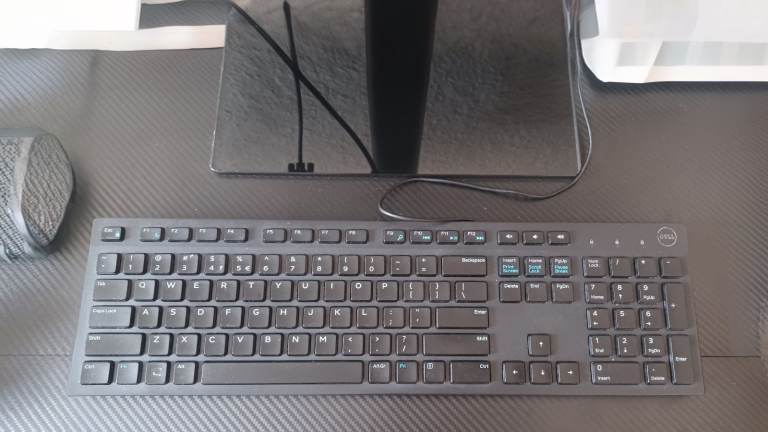 Dell USB Wired Keyboard KB216 - Black, Good Condition