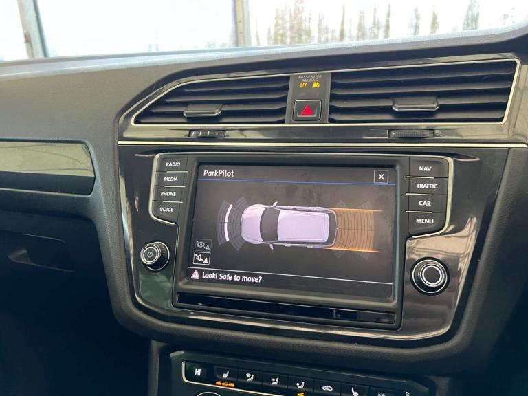 2017 Volkswagen Tiguan 2.0 TDi 150 4Motion SEL 5dr DSG ESTATE DIESEL Automatic