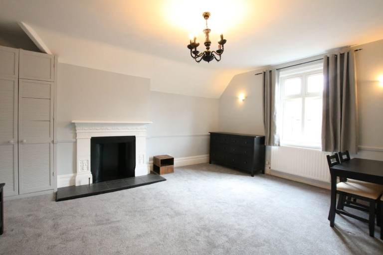 2 Bedroom Flat Available To Rent In Willesden High Road