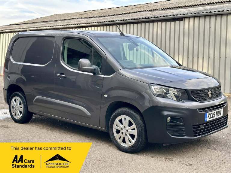 2019 Peugeot Partner 1.6 BlueHDi 1000 Asphalt Standard Panel Van SWB Euro 6 (s/s) 5dr PANEL VAN D...