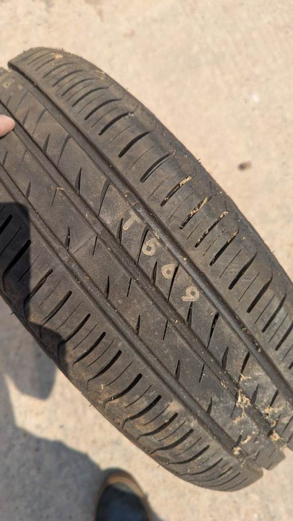 New tyre on wheel Skoda fabio