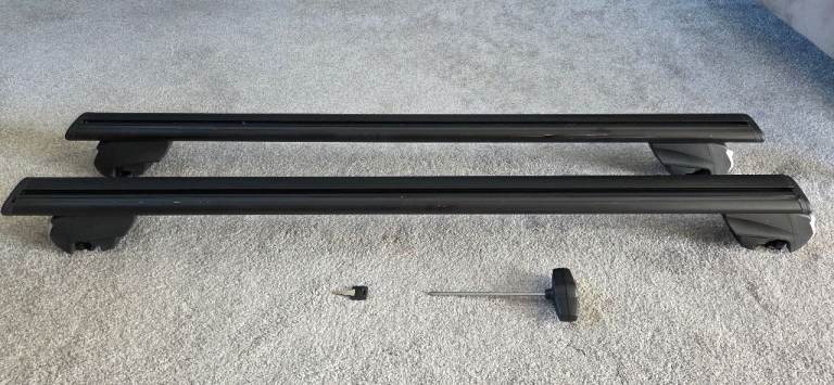 Atera Signo RT / RTD 122cm black aero-profile aluminium roof bars – Excellent Condition.