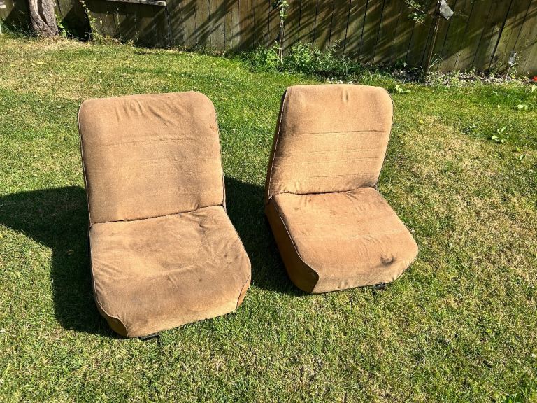Classic mini clubman 1970s seats