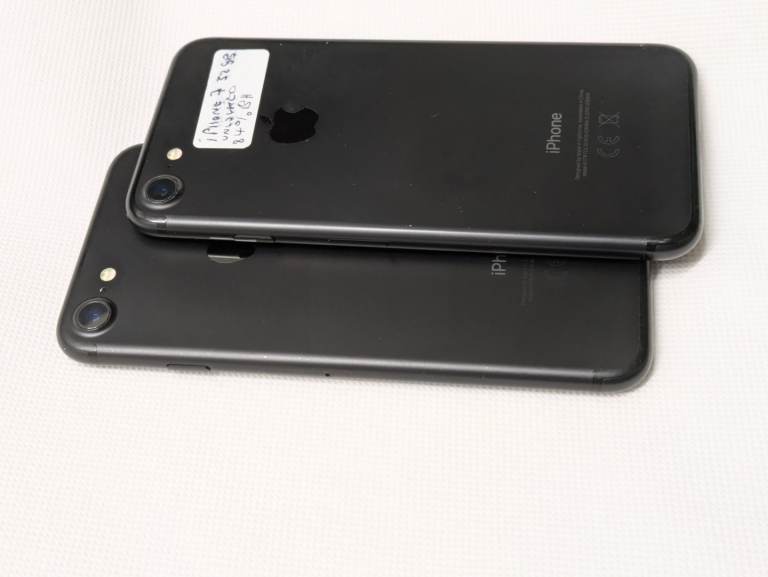 Unlocked iPhone 7 32GB £50 each - Cheap phone for work, business, personal use 