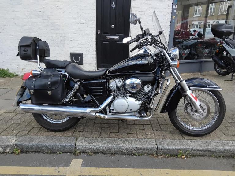 HONDA VT125 SHADOW LOW MILEAGE VT 125 BLACK