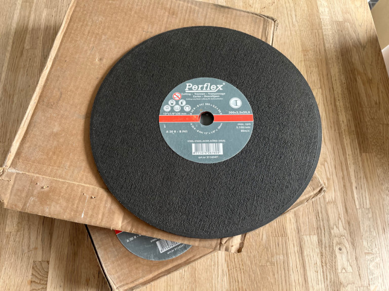 Perflex Steel Cutting Discs (300mm diameter) - NEW x 15