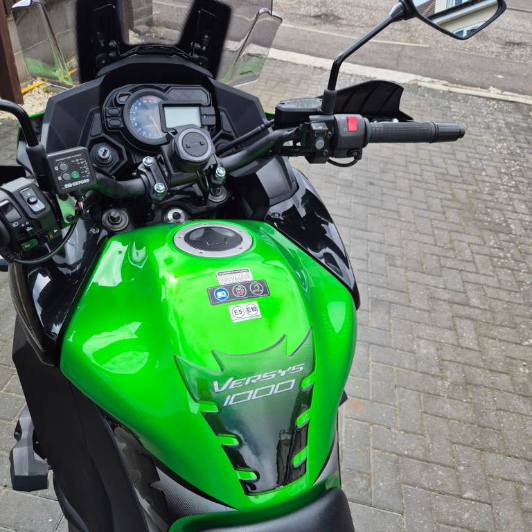 Kawasaki, Versys 1000, 2018, 1043 (cc)