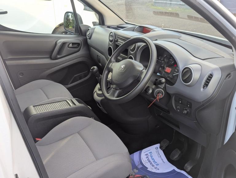 2025 Peugeot Partner 1.6 HDI  Diesel Manual