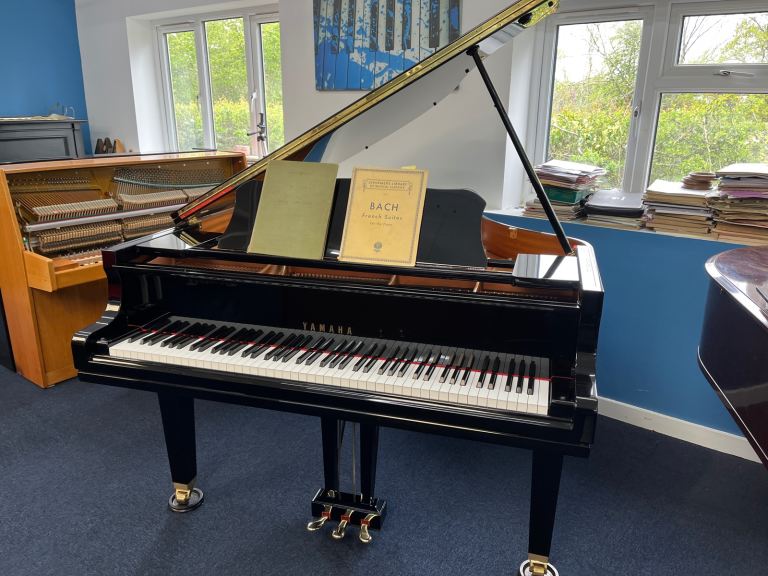 Yamaha Baby Grand GC1 Free Local Delivery Sevenoaks Kent 