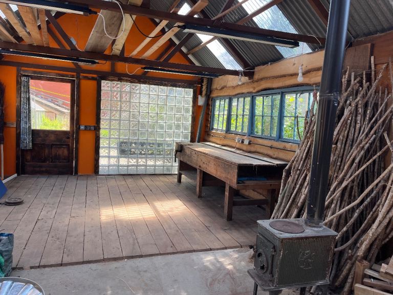 Workshop for Rent Central Carmarthen 