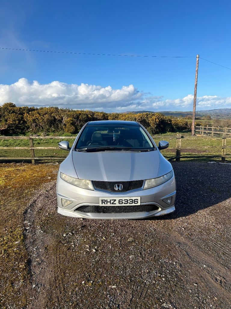 Honda Civic 2010 2.2 diesel - just about starts. 