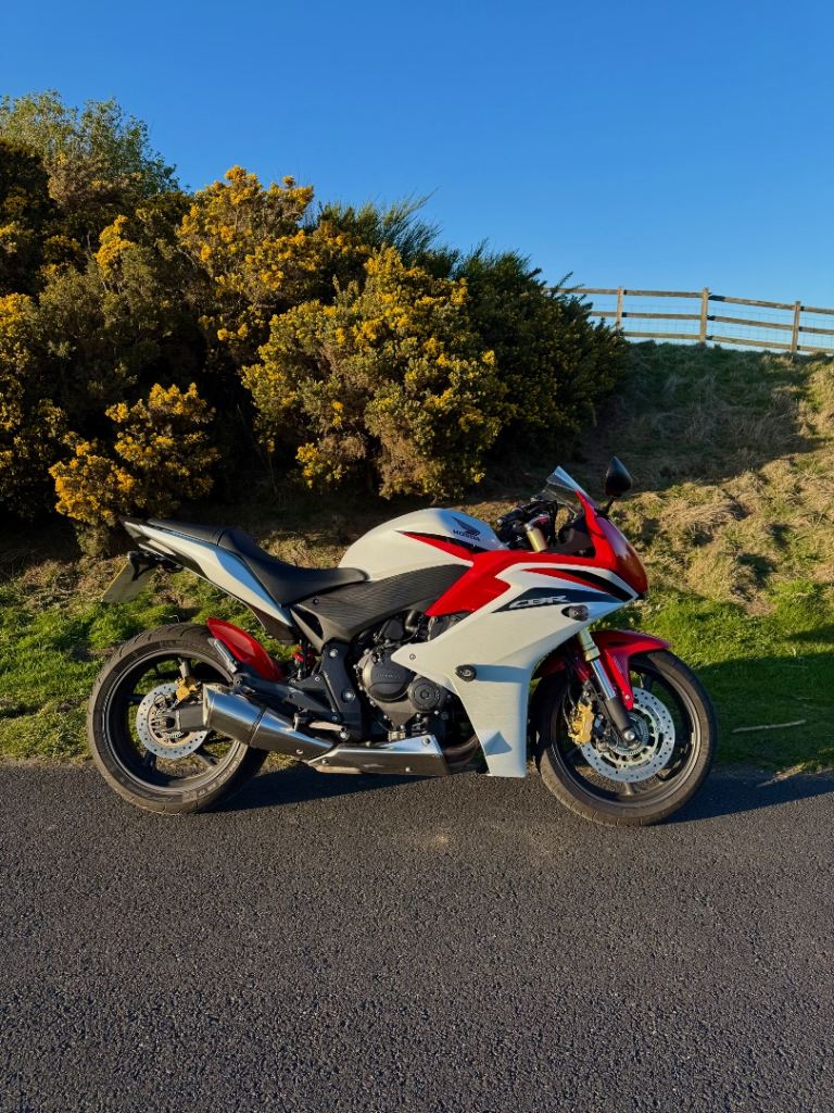 Honda, CBR, 2012, 599 (cc)