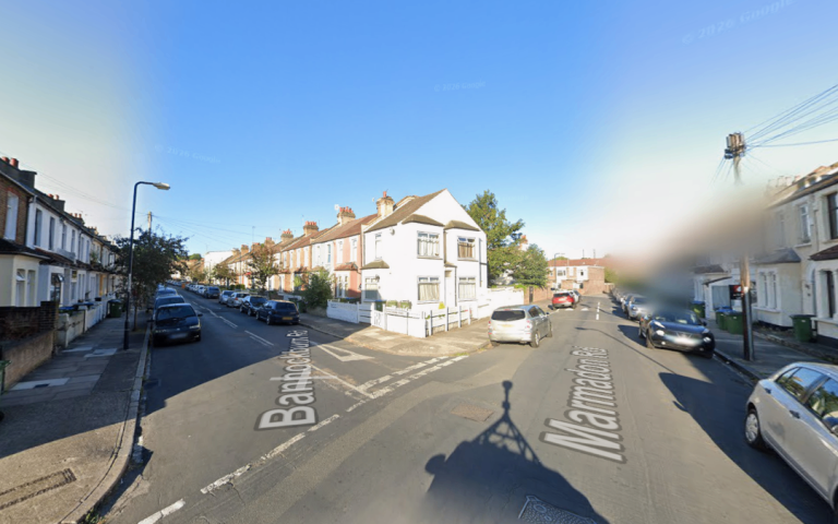 BENEFITS ACCEPTED - Studio Flat Available in Plumstead Greenwich SE18
