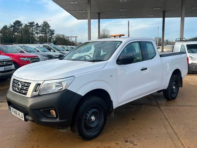 2018 Nissan Navara 2.3 dCi Visia King Pickup Extended Cab 4dr Diesel Manual 4WD Euro 6 (s/s) ( Pi...