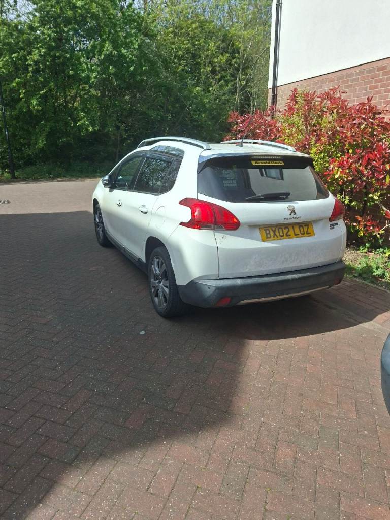 Peugeot, 2008, Hatchback, 2015, Manual, 1560 (cc), 5 doors