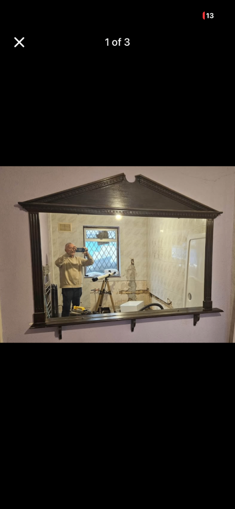 Free mirror and frame
