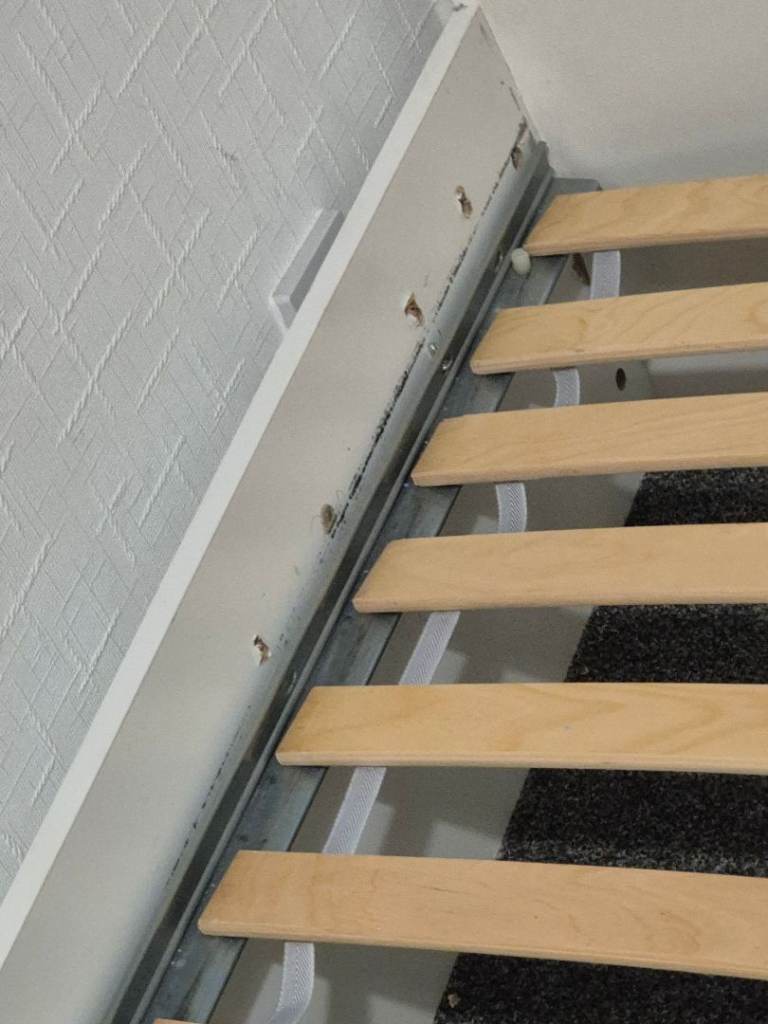 Single bed with draws damaged