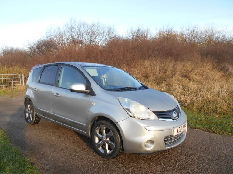 NISSAN NOTE N-TEC 1.6 AUTOMATIC MPV STUNNING SILVER 2011 BARGAIN ONLY £1995 *LOOK* PX/DELIVERY