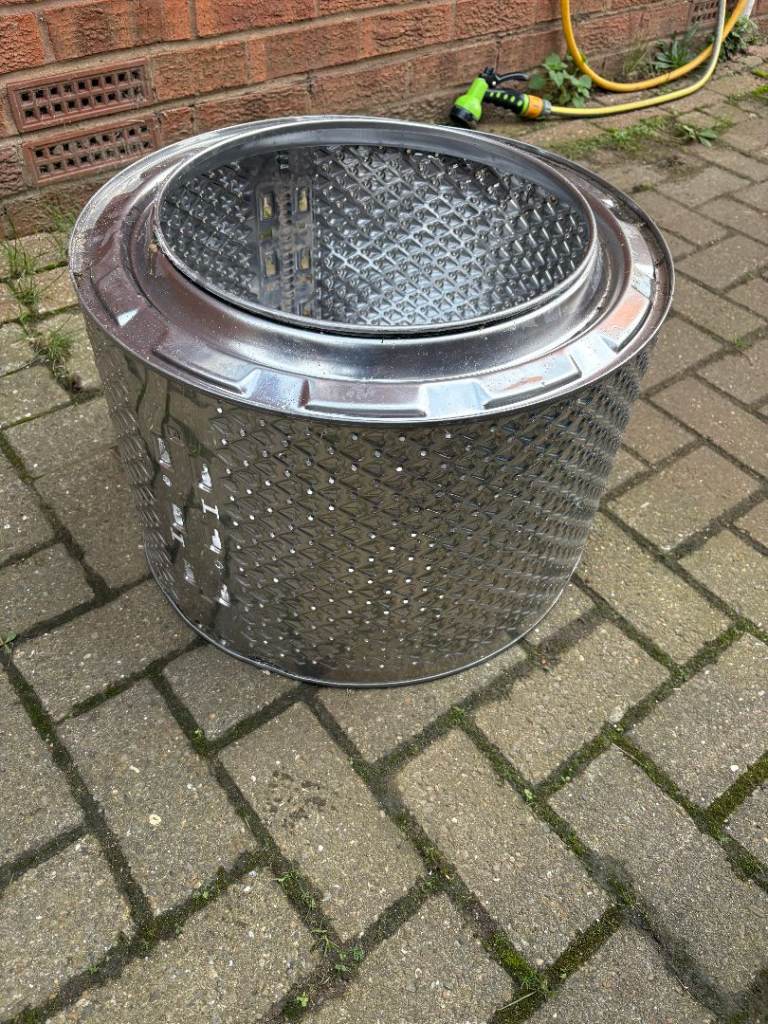 Washing machine drum