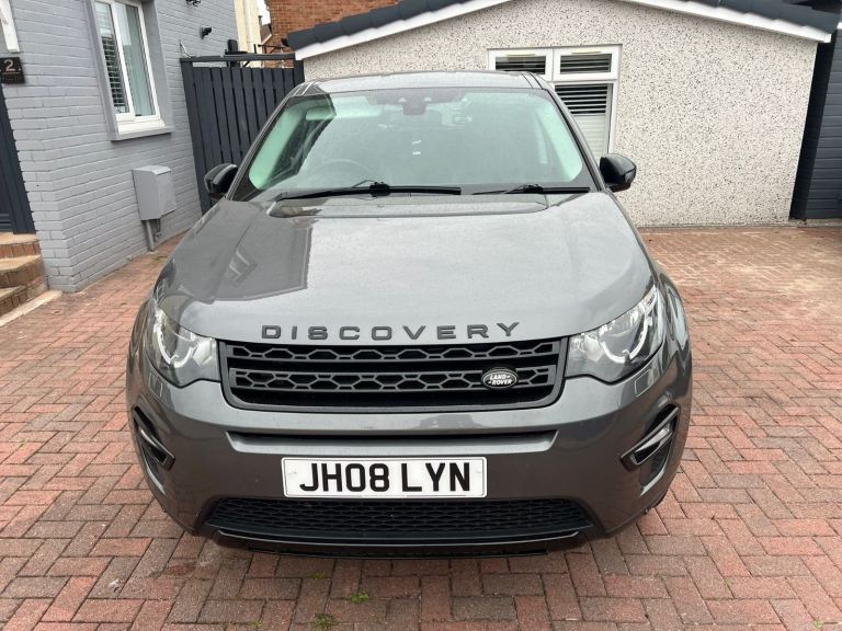 2 former keeper 2019  Land-rover discovery sport se tech td4 2L diesel 6 speed manual